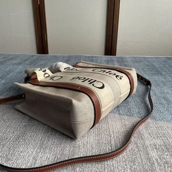 🌹Chloe Medium Woody Canvas Tote - Picture 5 of 8